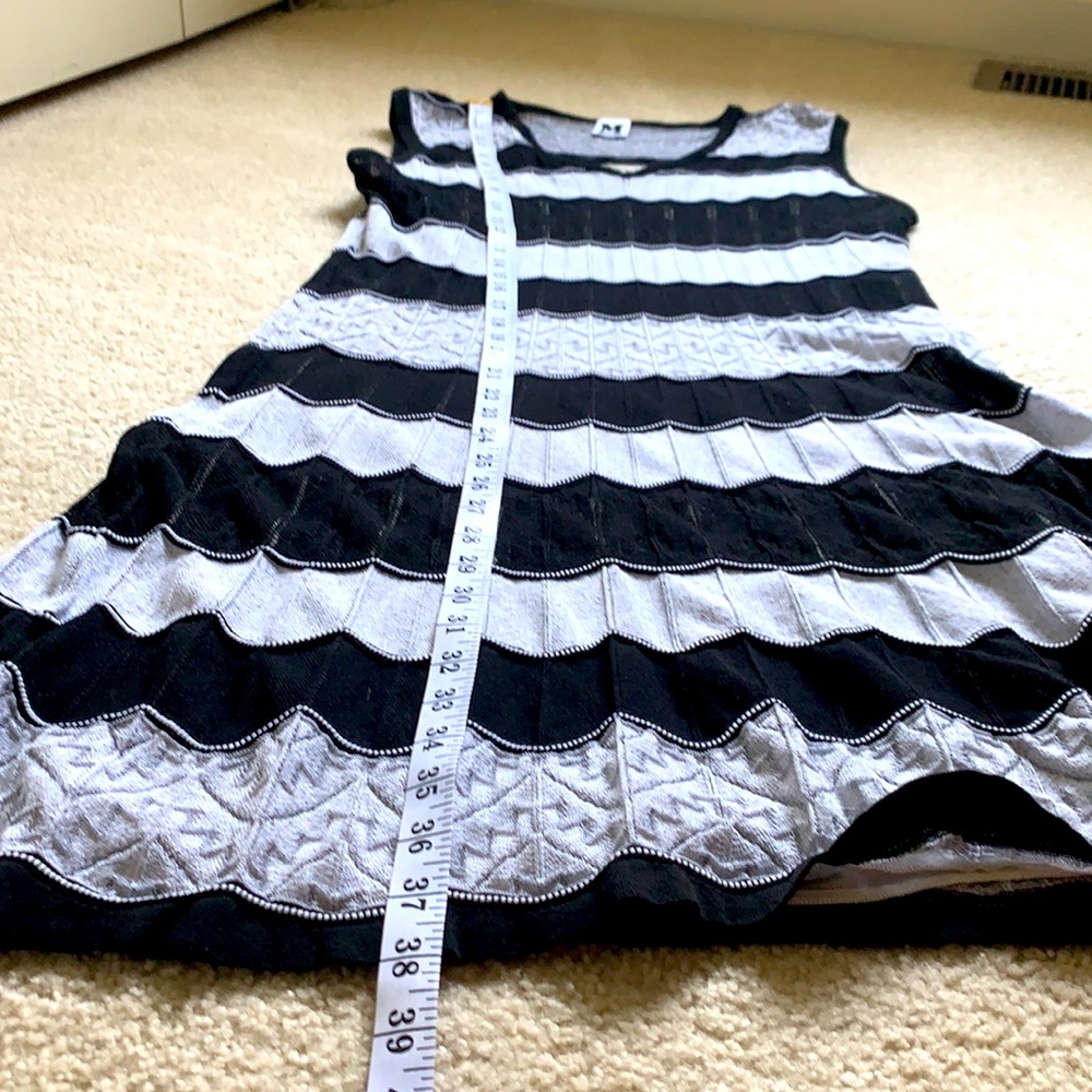 MISSONI knitted zig zag pattern dress - Picture 7 of 8